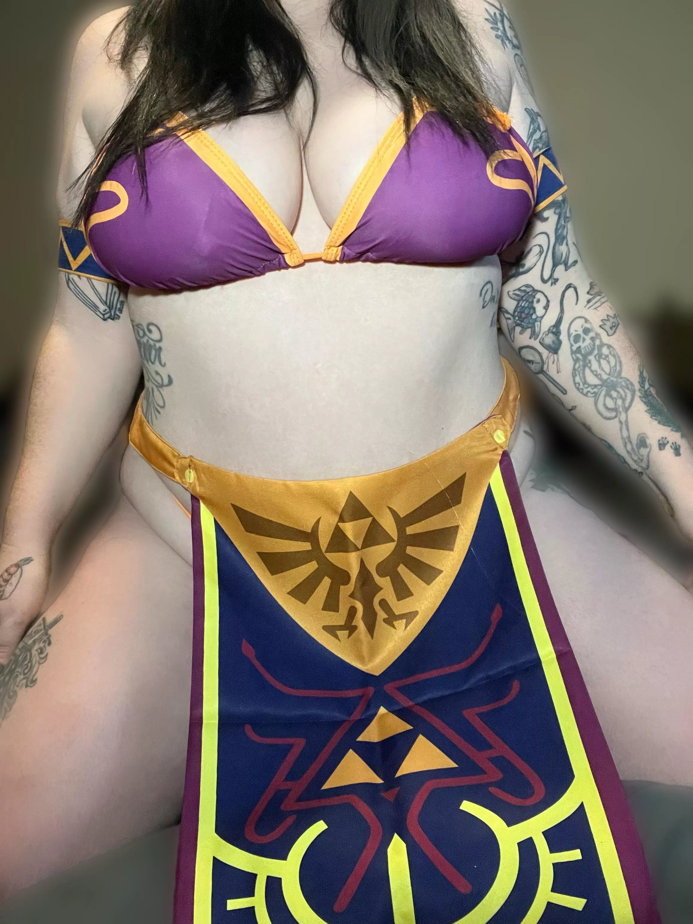 I wanna play with your master sword 🔥 posted by pumpkinspiced_