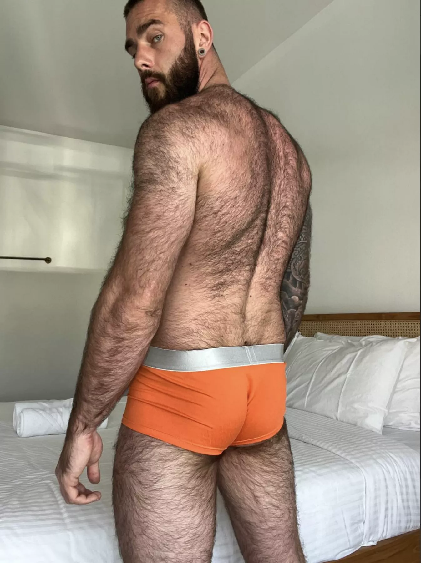 I'm gonna be your DOM, would you resist? posted by Prize-Session-2894