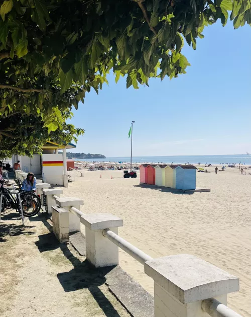 La Plage (western France) 🇫🇷 by Successful-Winter237