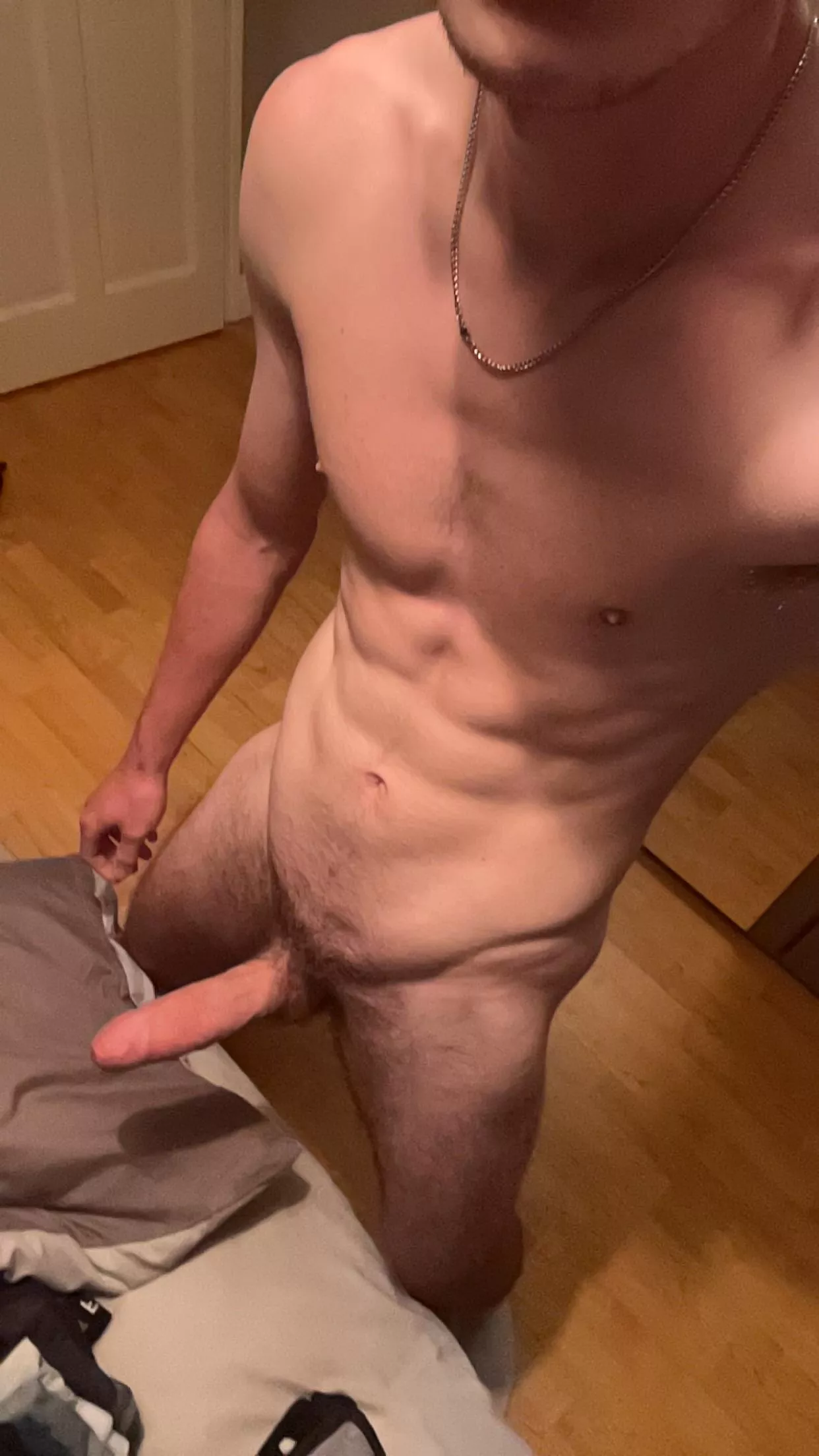 Need a dom to edge me (19) posted by Ok-Doughnut4621