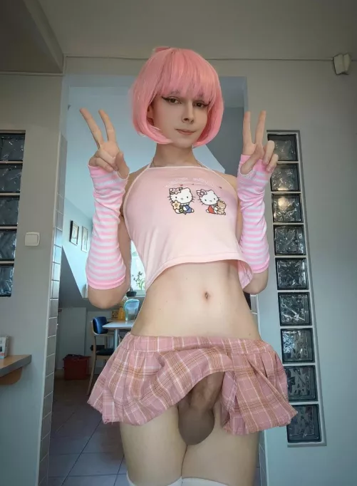 Smash or pass? Be honest.. by MaxHamster69