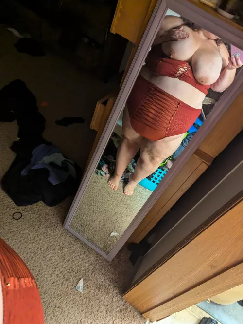 Wanna play?  by Cherri-pie