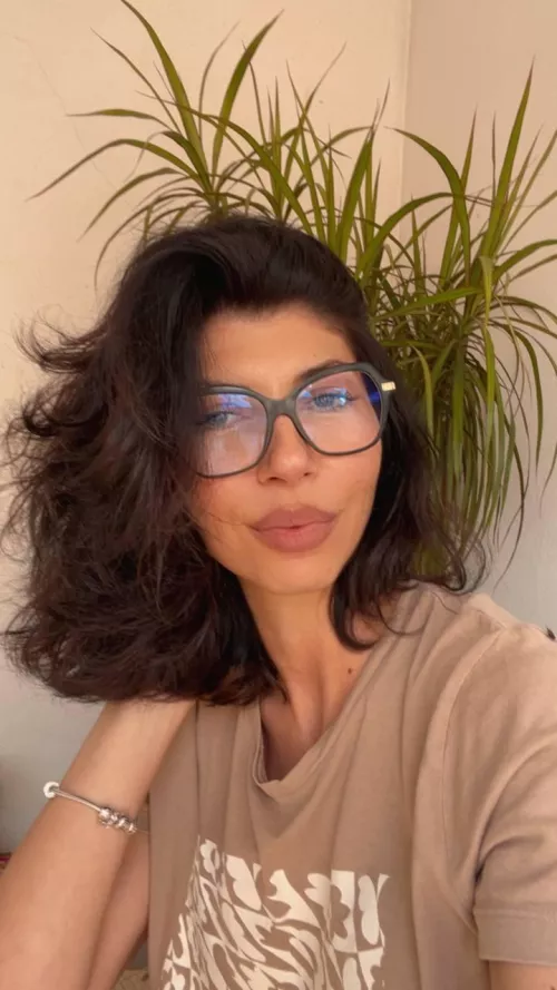 What nickname would u give to a girl like me by SpectralShadowX