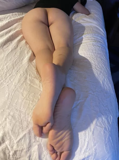 Where are you starting? Soles then Holes? by VshapedCock