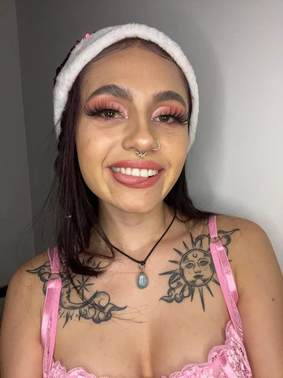 you really came over when i was about to get myself off...now you're the one who'll have to care of my urges posted by LatinaJasmin