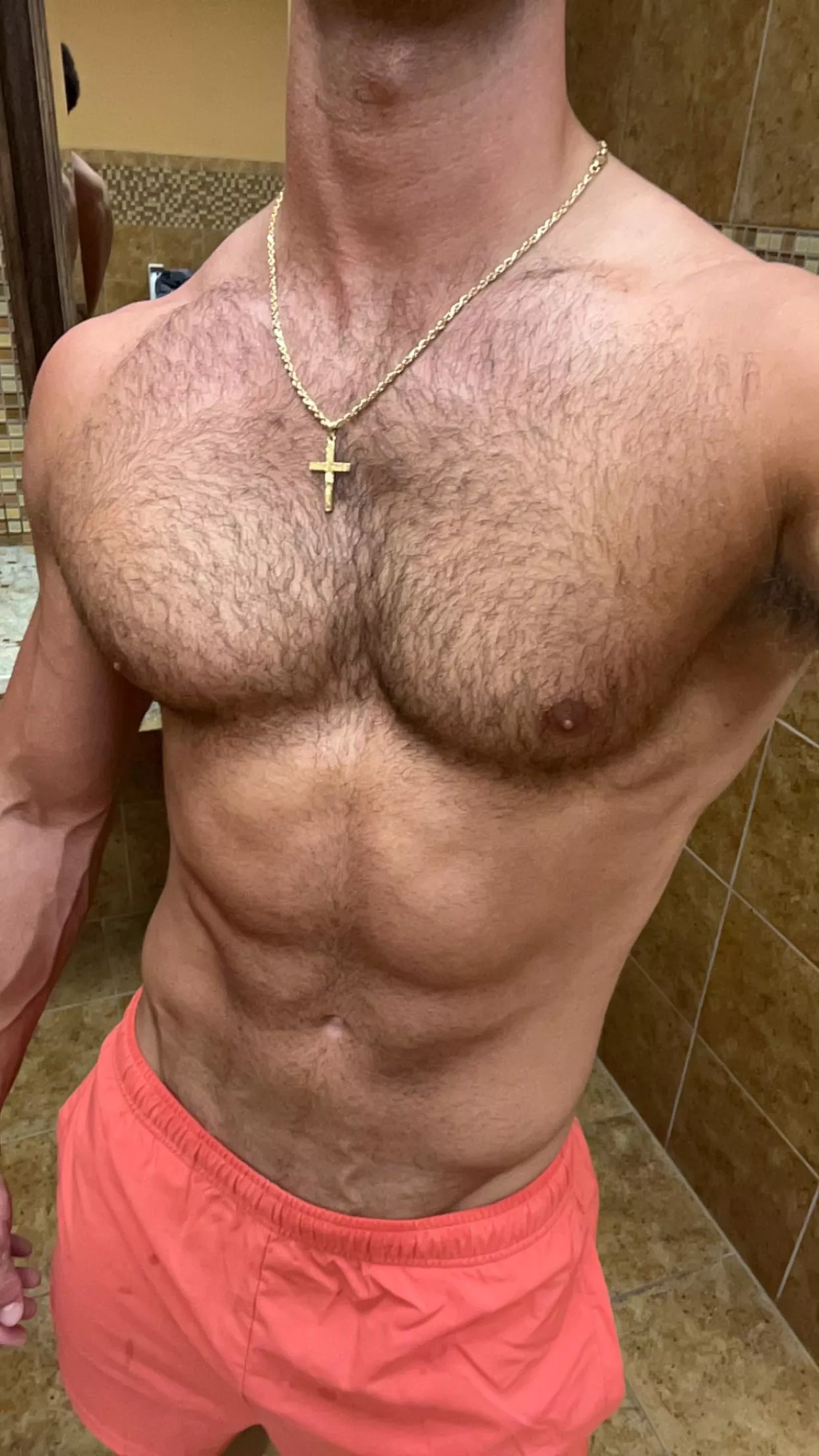 [26] getting a nice tan on at the beach posted by FeedPsychological487