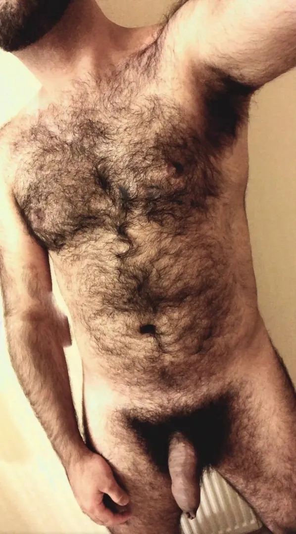 Anyone else into fur, foreskin, and man musk? posted by gym-fur