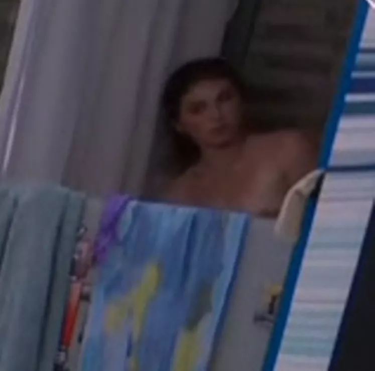 BB26 MJ/Makensy Quick Slight Nip posted by Survivordude