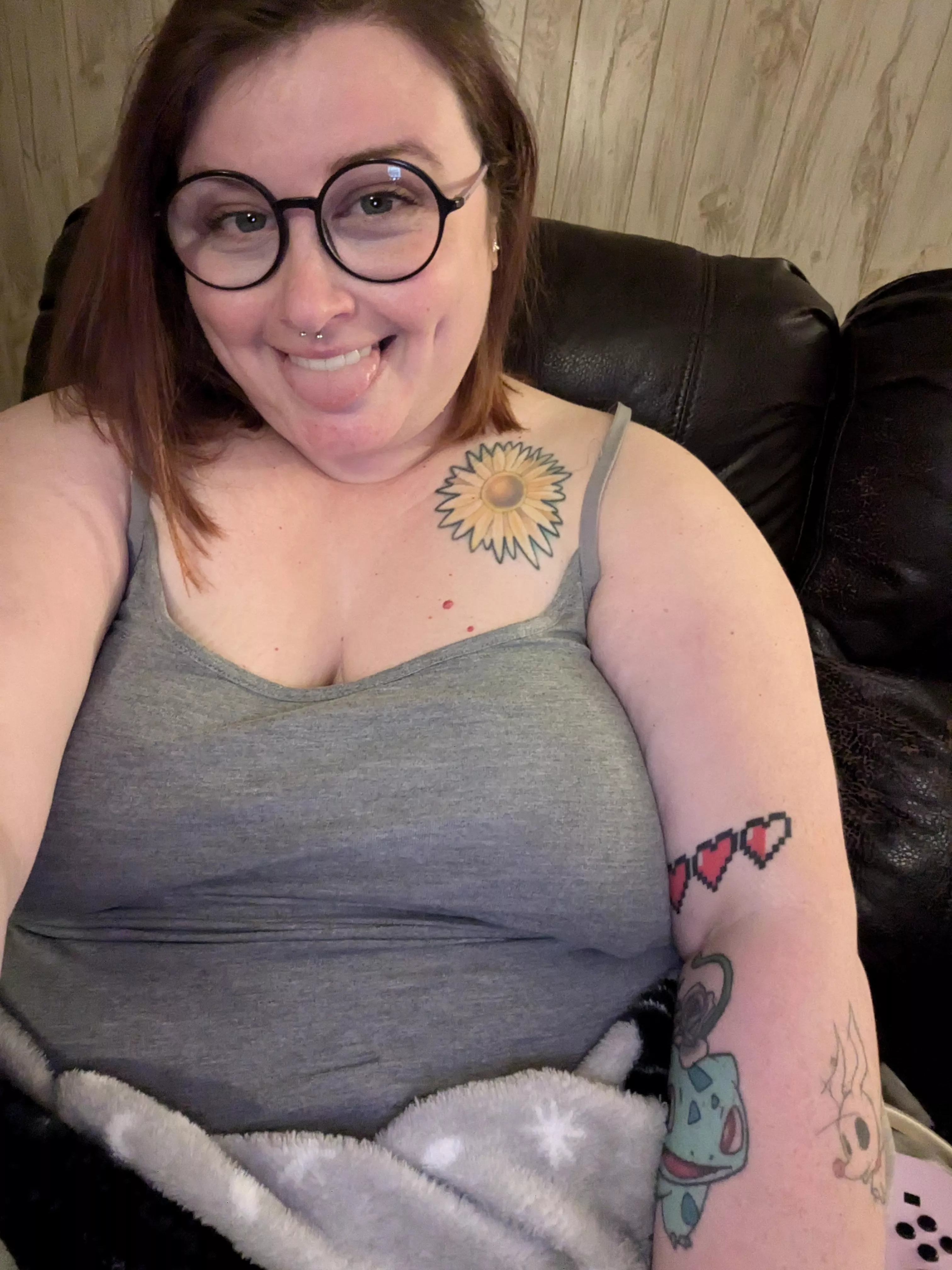 Happy hump day 😍 posted by TrashcanJan