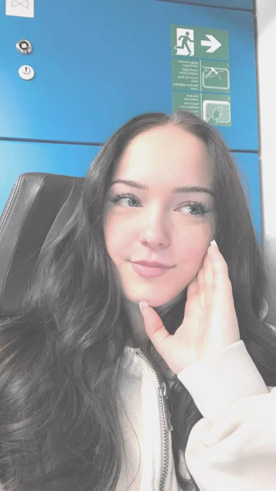 i try to be sexy but instead i become cute posted by luv4daddy69