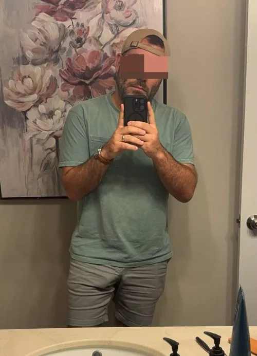 I’m (33) heading out into public for the day, can’t wait to see how many stares I’ll get by Gothedistance2