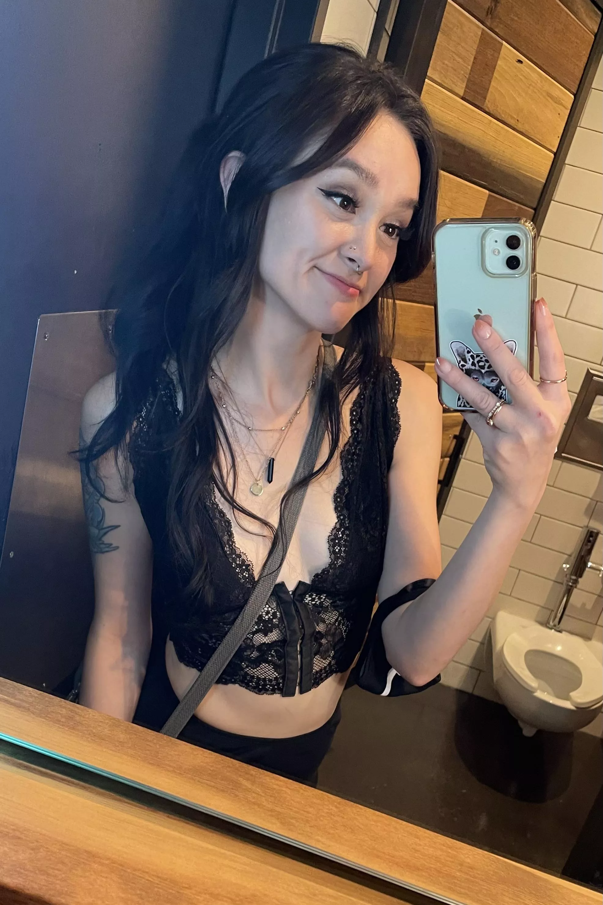 ❤️Just a night out on the town 😉 posted by Stat1cSn0w