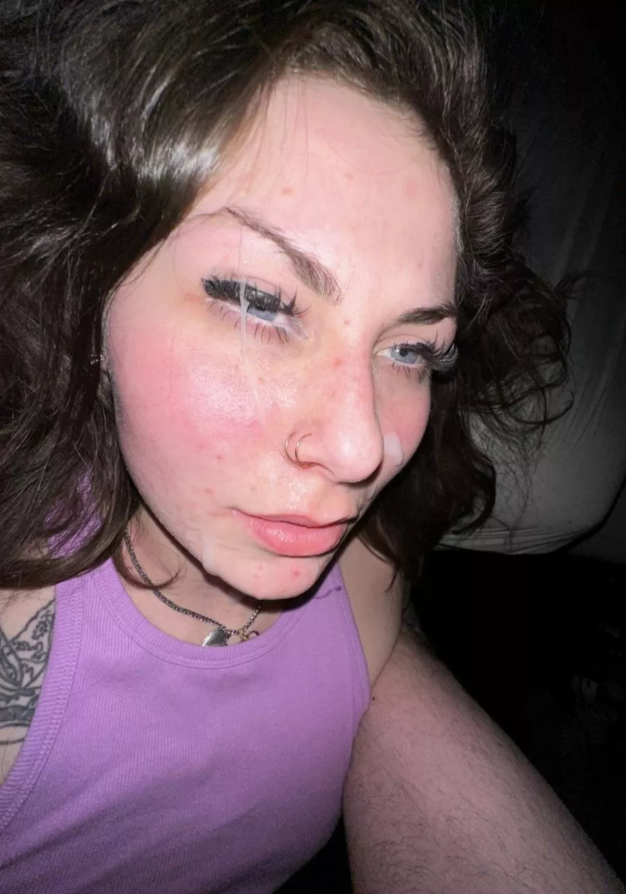 Men on Reddit… when did you receive your first blowjob?  posted by Brittfaithm