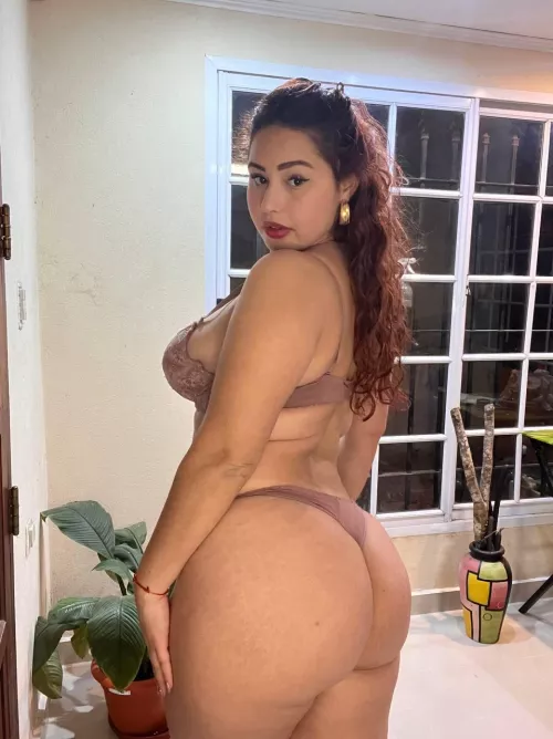 My thong will be your trophy if you do it really well by candybunnyy