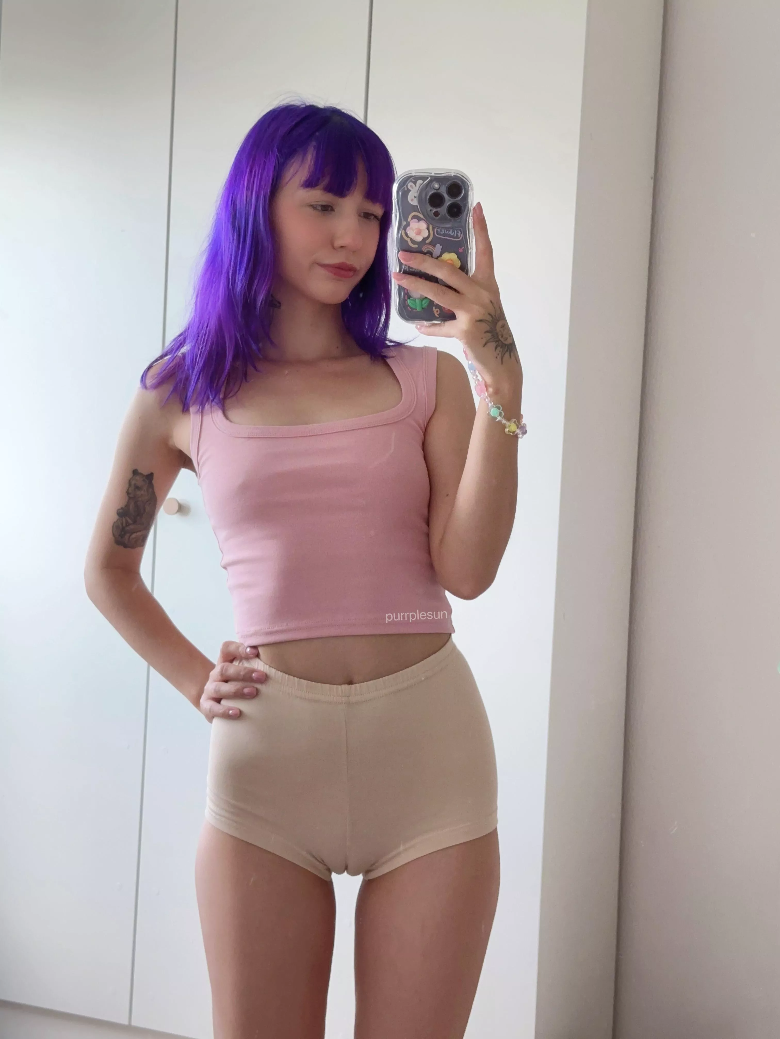 panty toe… naughty~ posted by purrplesun