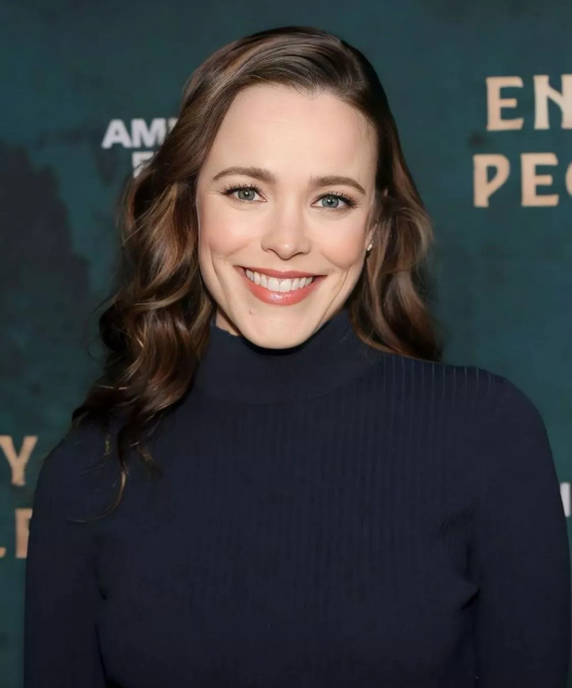 Rachel McAdams posted by 420BlazeIt_720FaZeIt