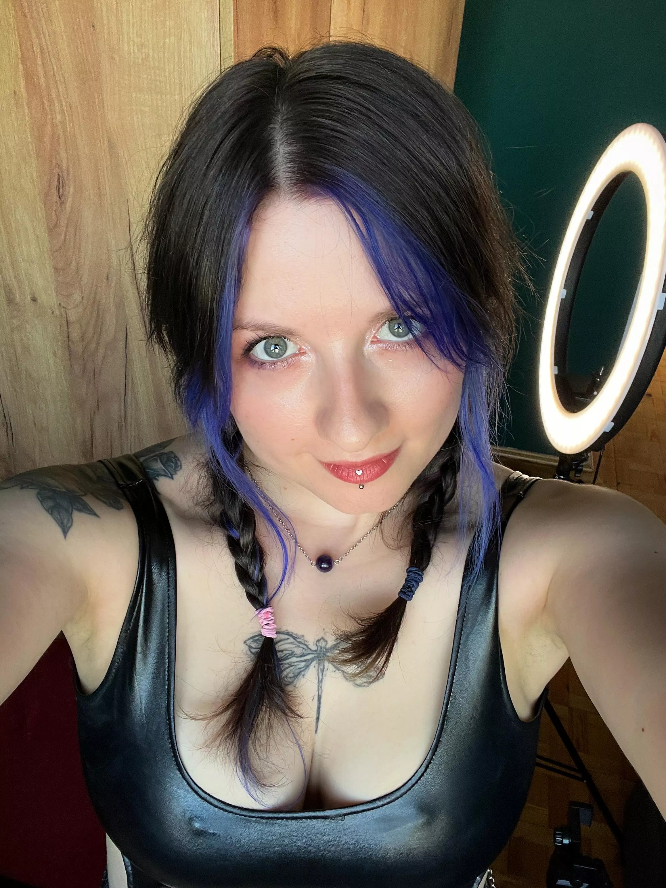 the look i gave you just before I go down on you posted by Littlest_Fern