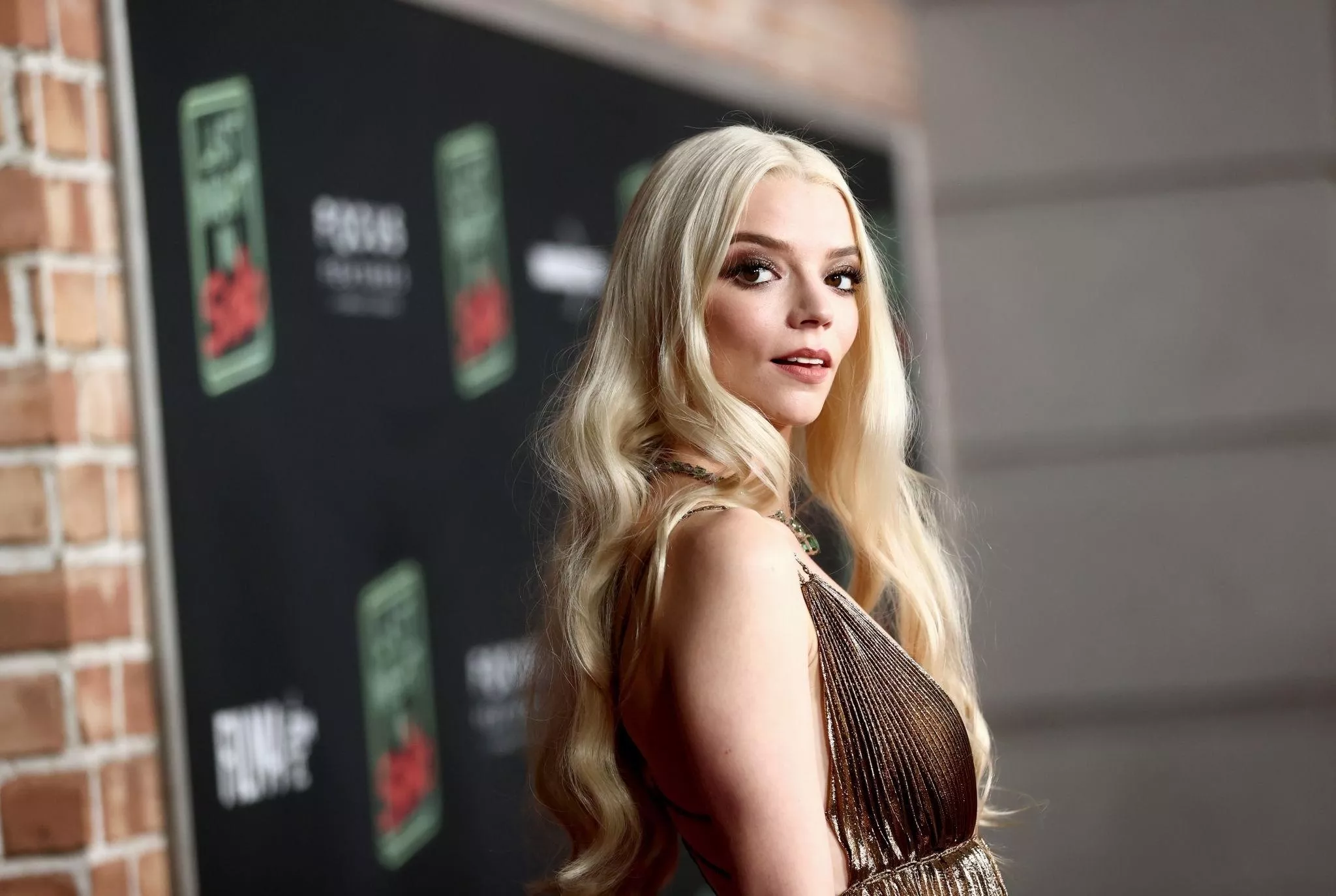 Anya Taylor-Joy posted by figurephilosopher