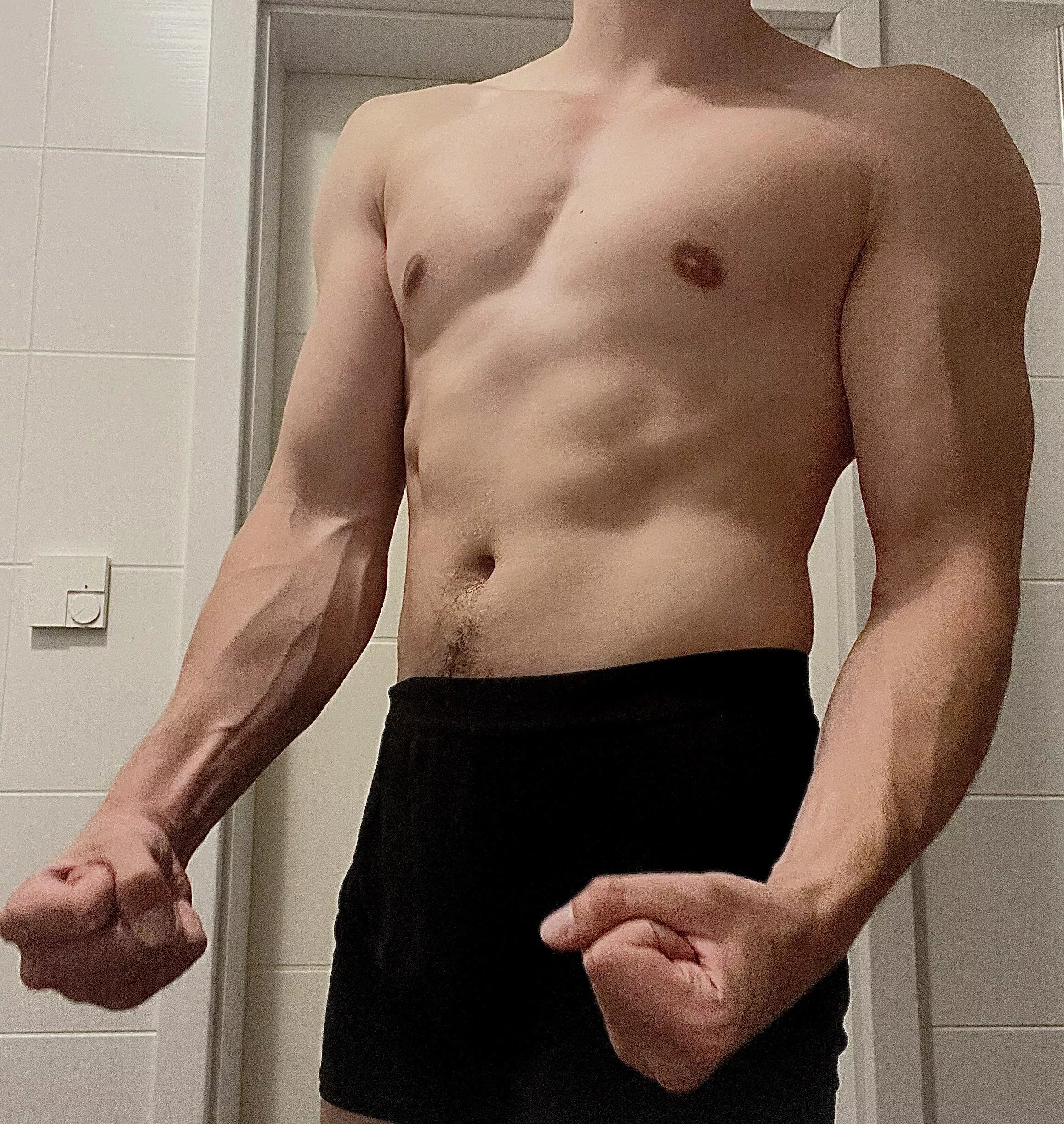 Decided to post more regular here, can I stay? posted by 808Lucas