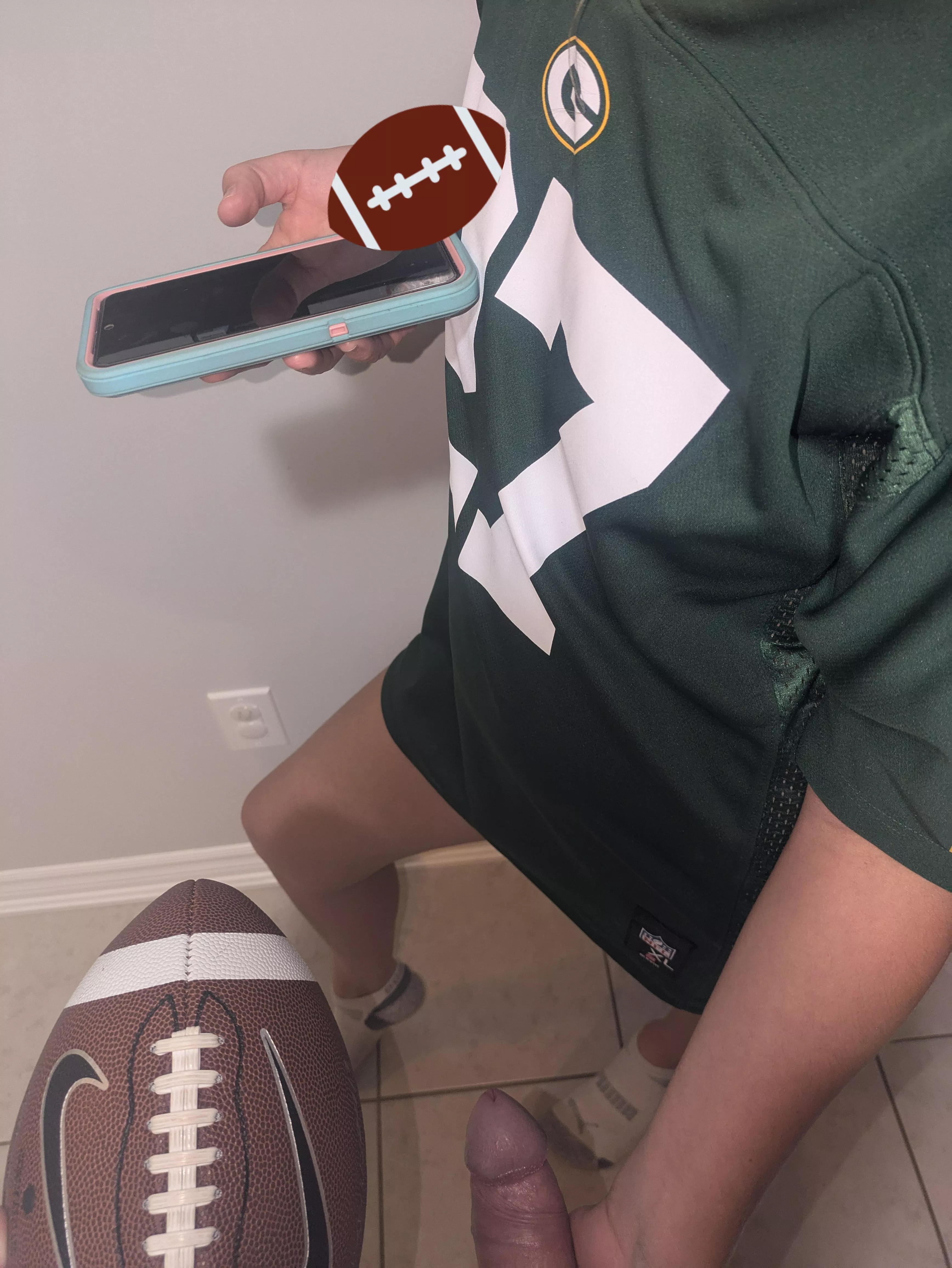 Getting excited for tomorrow GPG! posted by Nakedvoyagers007