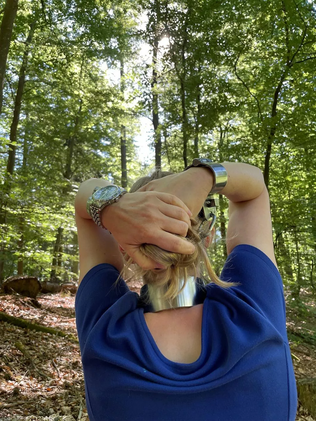 I prefer chunky steel around my wrists posted by JessicaShackled