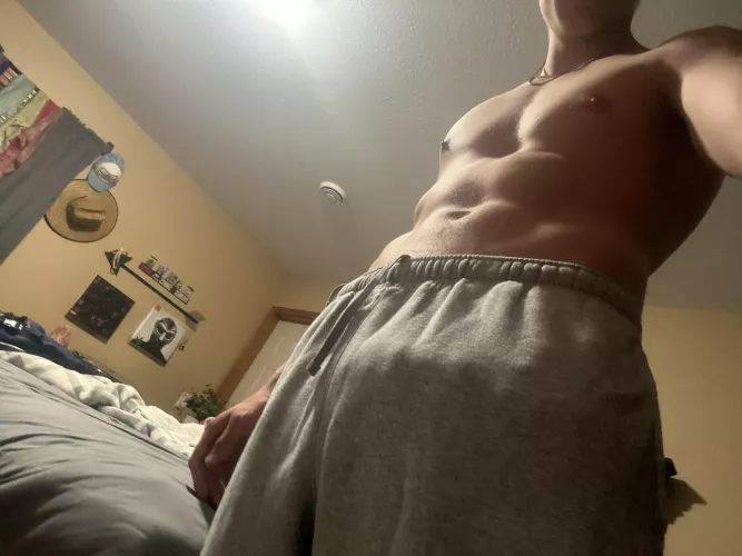 it’s about grey sweatpants season by bananahose