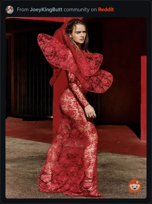 Joey King by travisnelson420