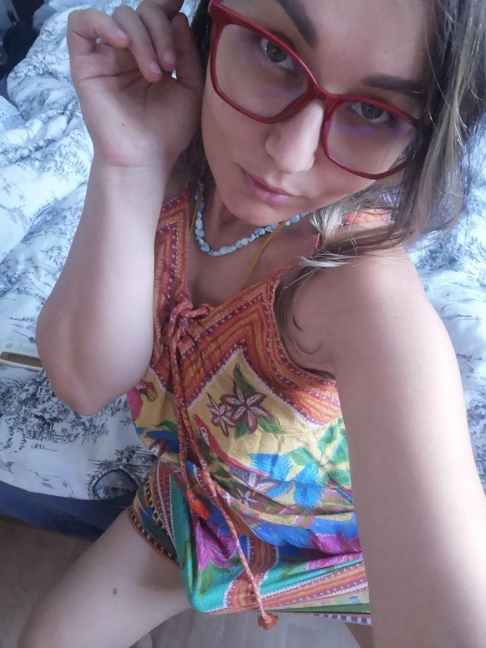 My eyes are up here, down there is just a small surprise I'll have for you after you worship me ;) posted by amusingcooked