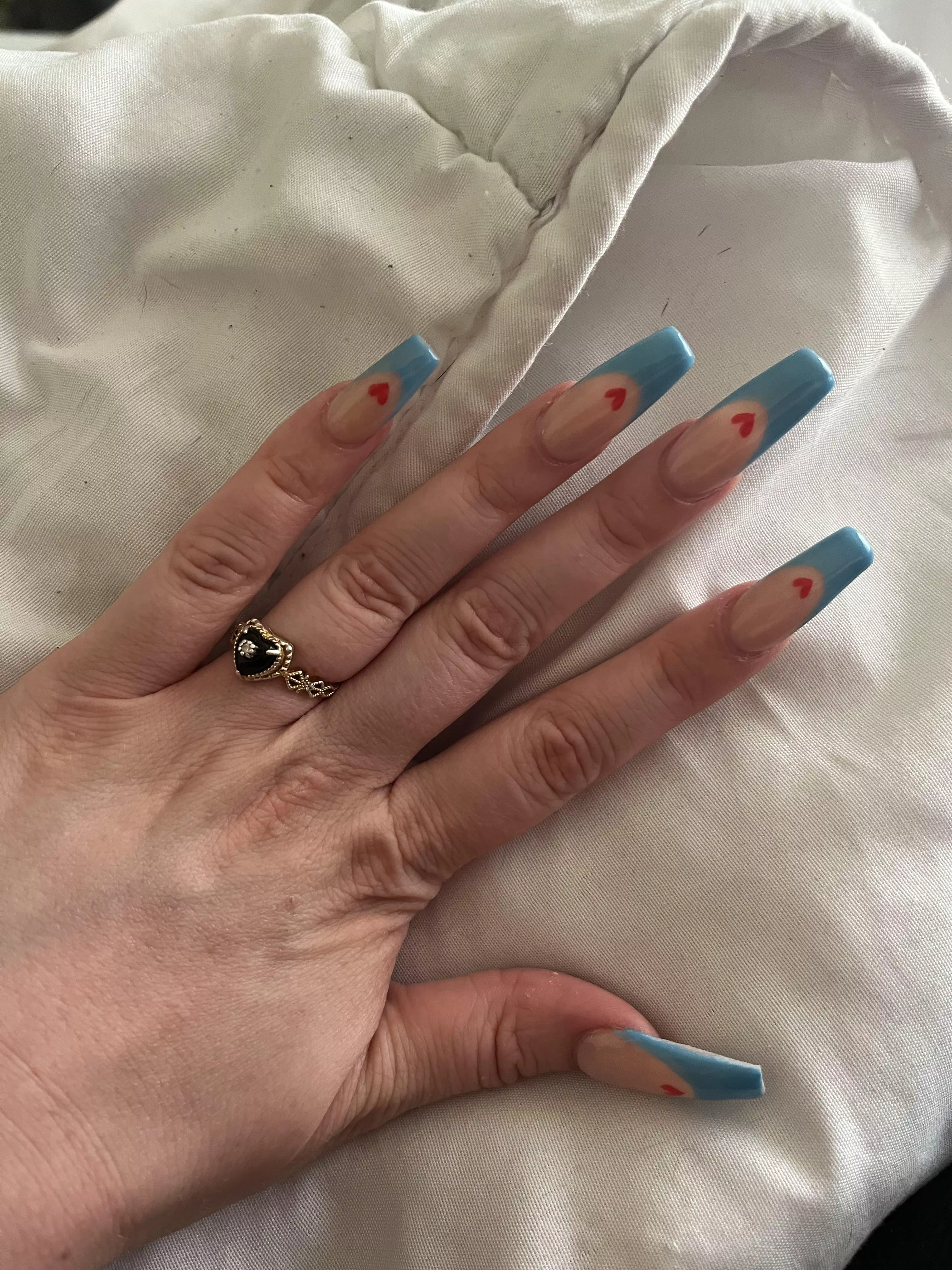 newest nails set, feeling weak? posted by milyanne