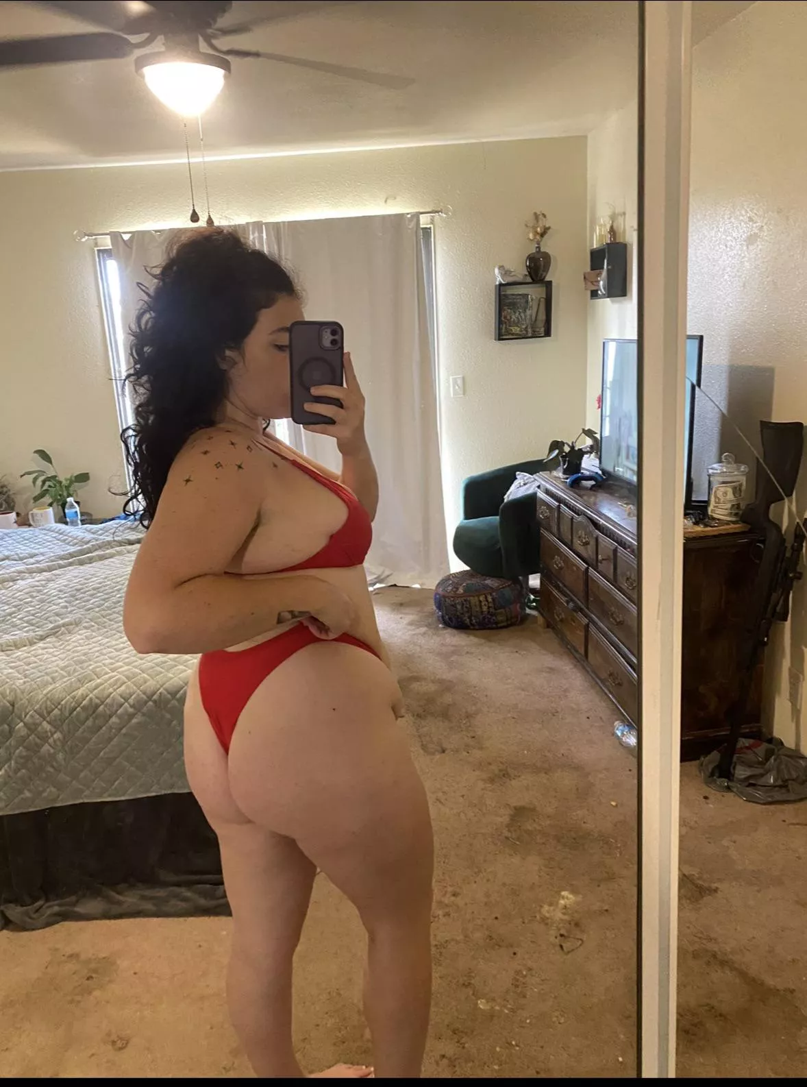 Pretty little thing  posted by Desperate_Emotion712