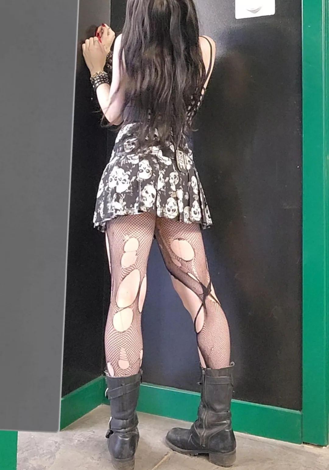 small goth girl :3  posted by gothic_jade_