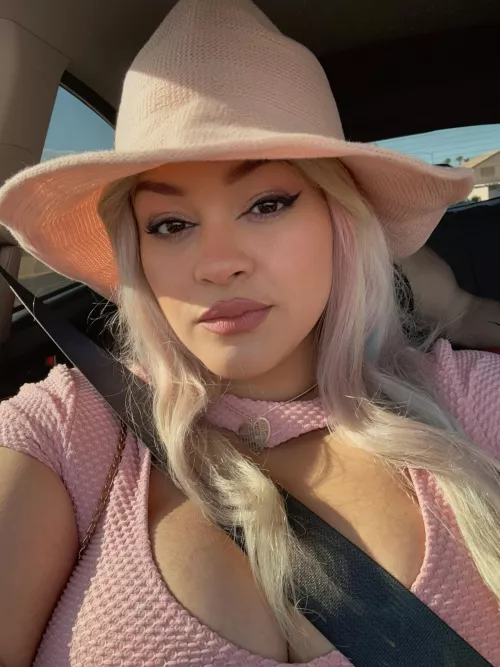 Being a good witch by bigbigcherry