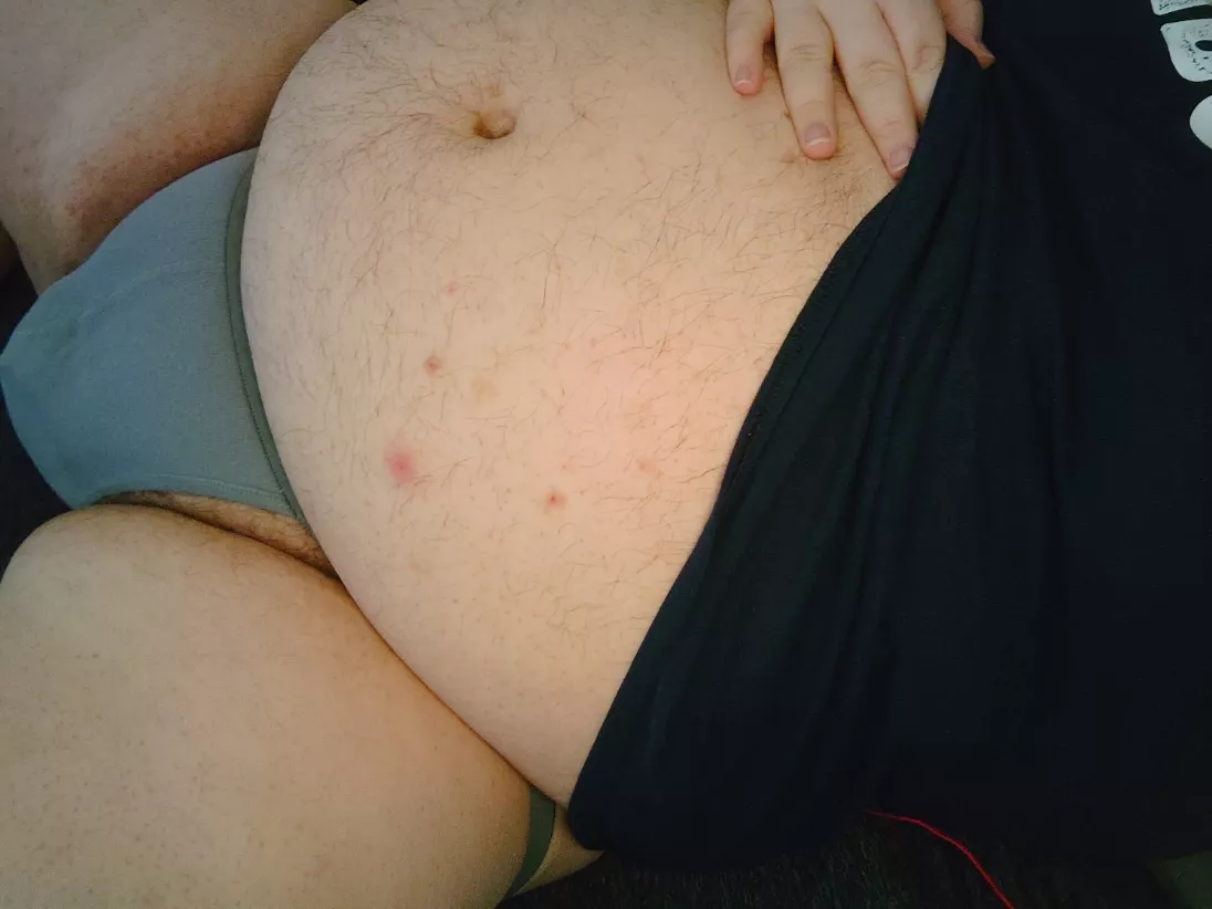 Bored, might play with my hole later with my toy. Any bears wanna help out? ;) posted by ChubbyOtaku129