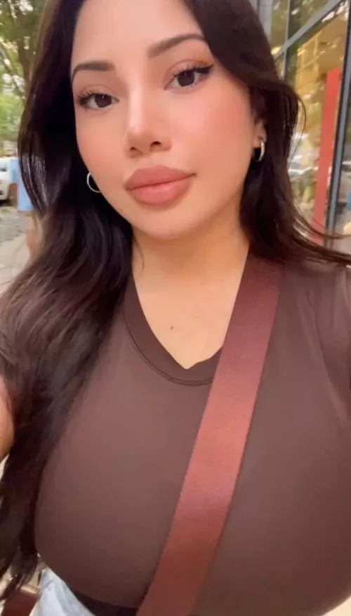 Busty in brown  by anonymous123456_