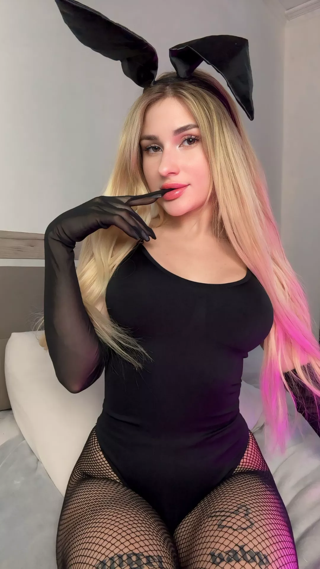 Can I be your submissive pet posted by ColorlessHedgehog