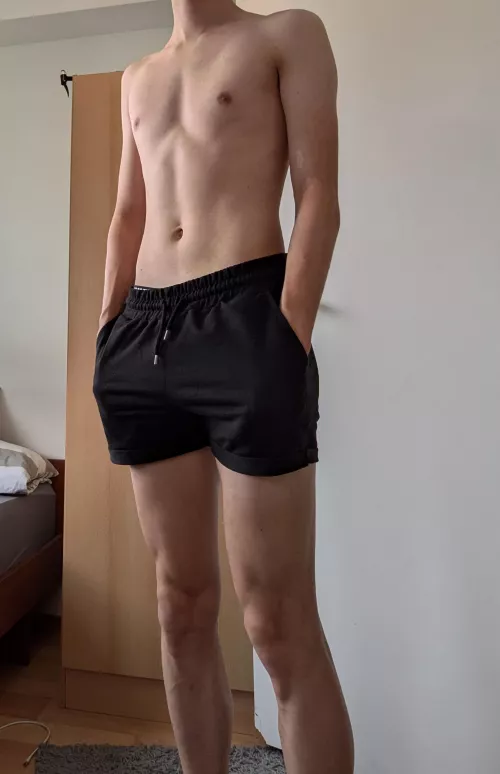 can someone carry me please? by byJanne