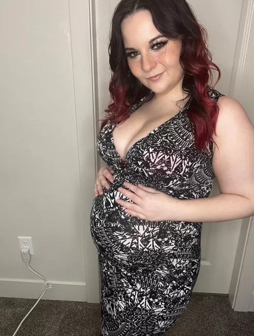 Do you like the little preggo belly by SierraNyx