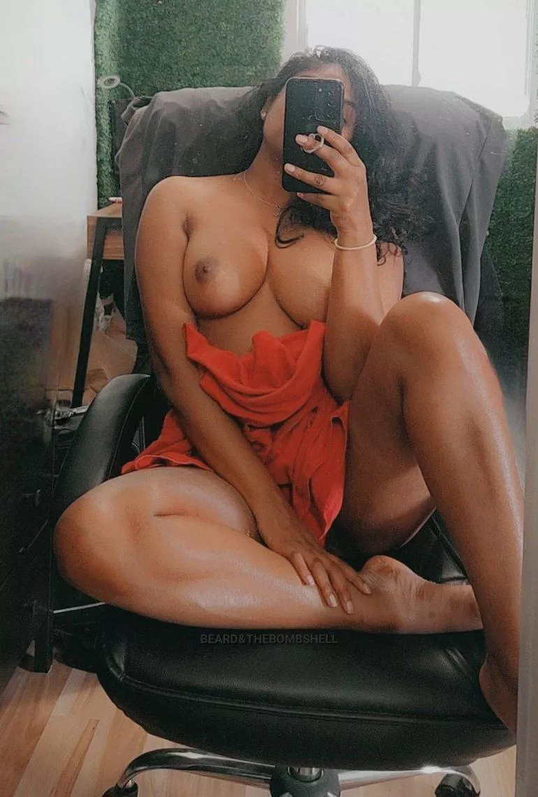 [F] hanging out posted by Beardandthebombshell