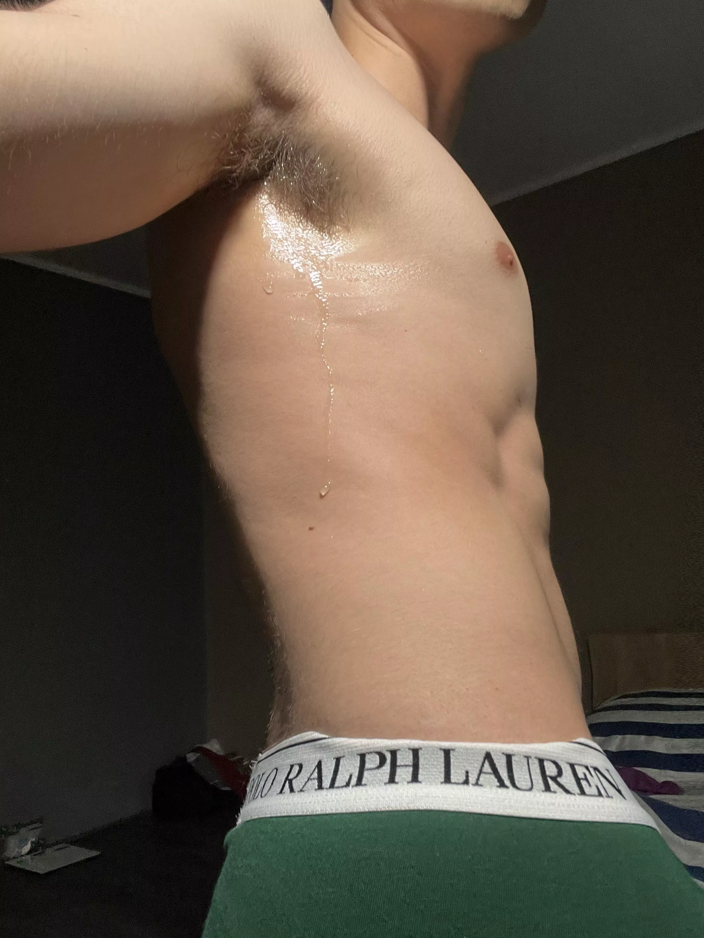 Forgot deodrant would you still sniff it?  posted by bastiandumas