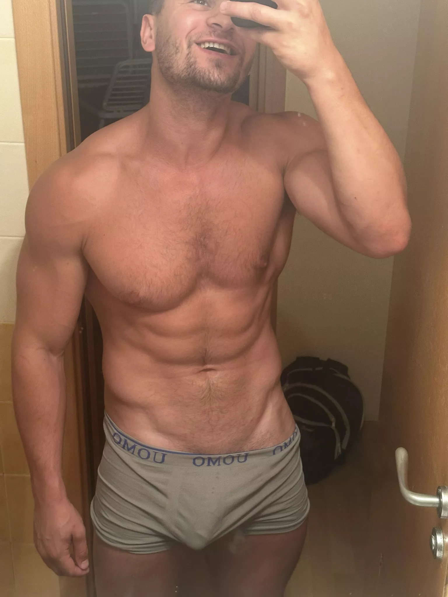 I need some massages
 posted by realisiwak