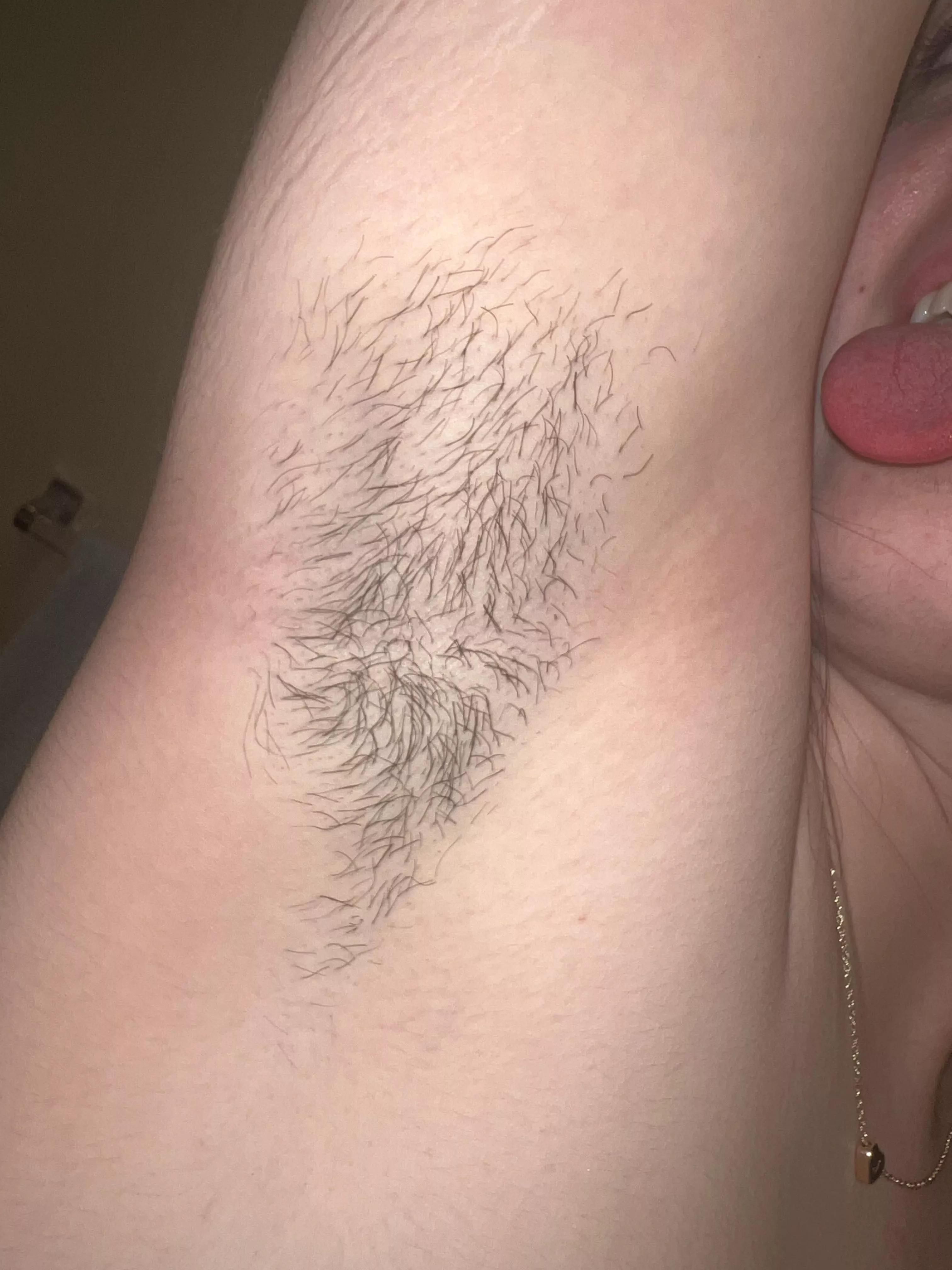 I think my cute little hairy pits are one of my best features🙈 posted by baby_sophia20