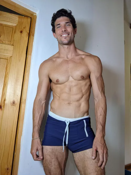 Looking for a 6'1 alpha stud? by Stupendous_Twig