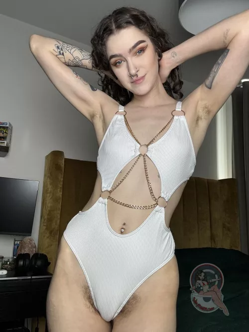 My armpits and bush will never be contained in a swimsuit! by baby_moonn