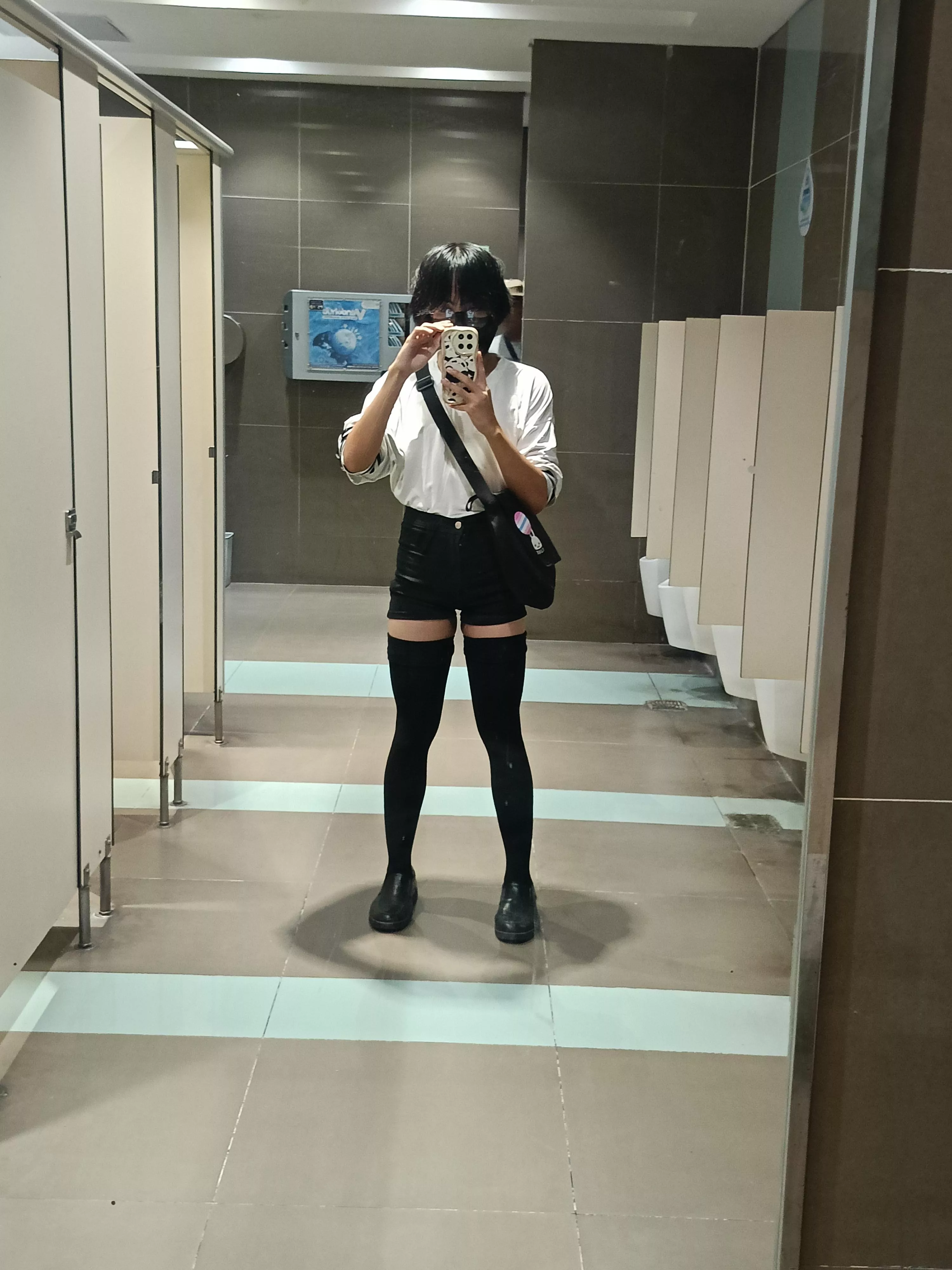 Rent a Femboy posted by KarekareEZ