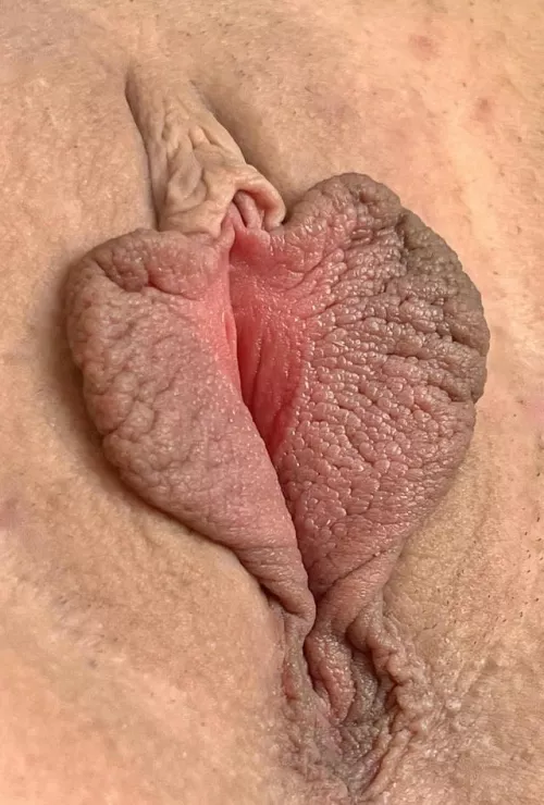 Spread my 🦋 with your 👅 by HappyNazgul