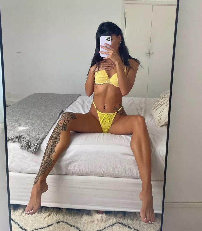 Thursday posted by its_teff