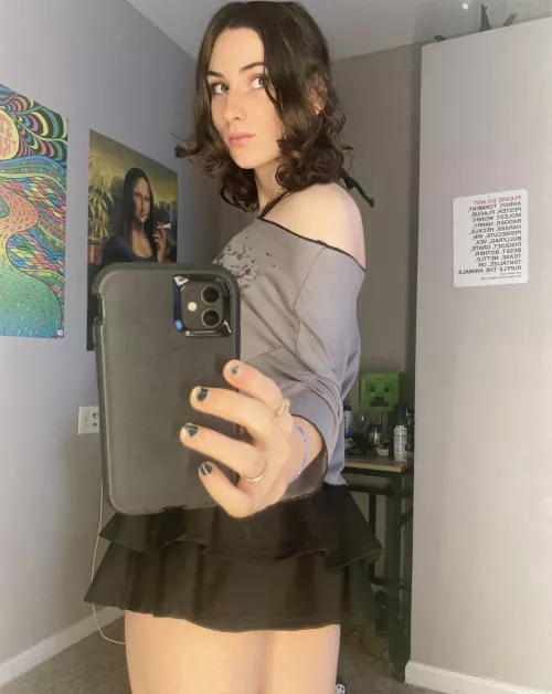 Your favorite new girl (boy) by Arikari22