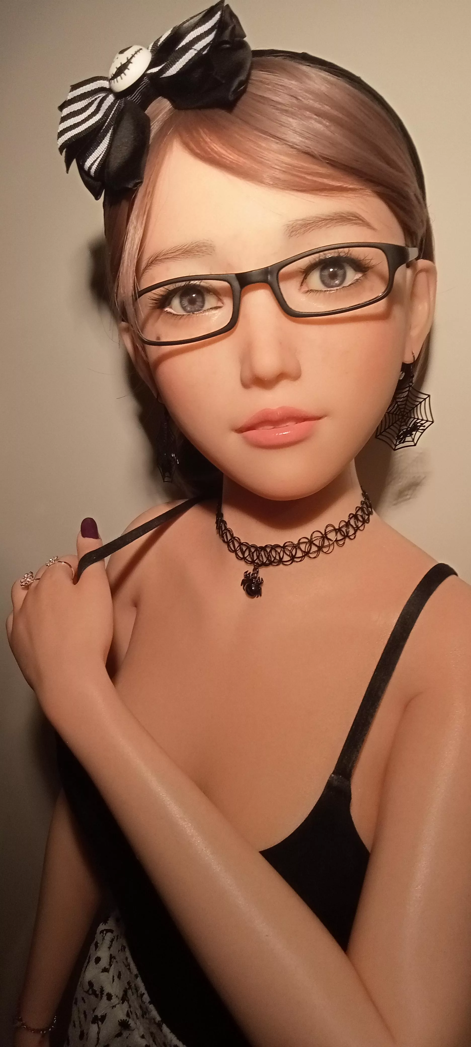 A little bit spooky goth :p posted by Ysatis-lovedoll