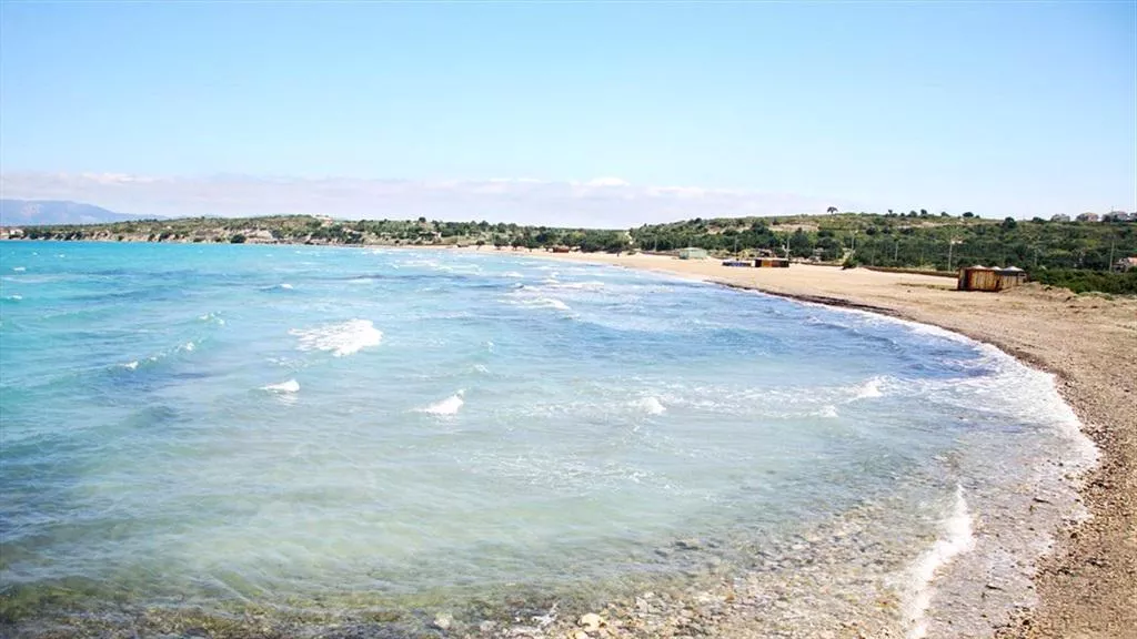 Beautiful pebble beach in Turkey posted by shinney_k