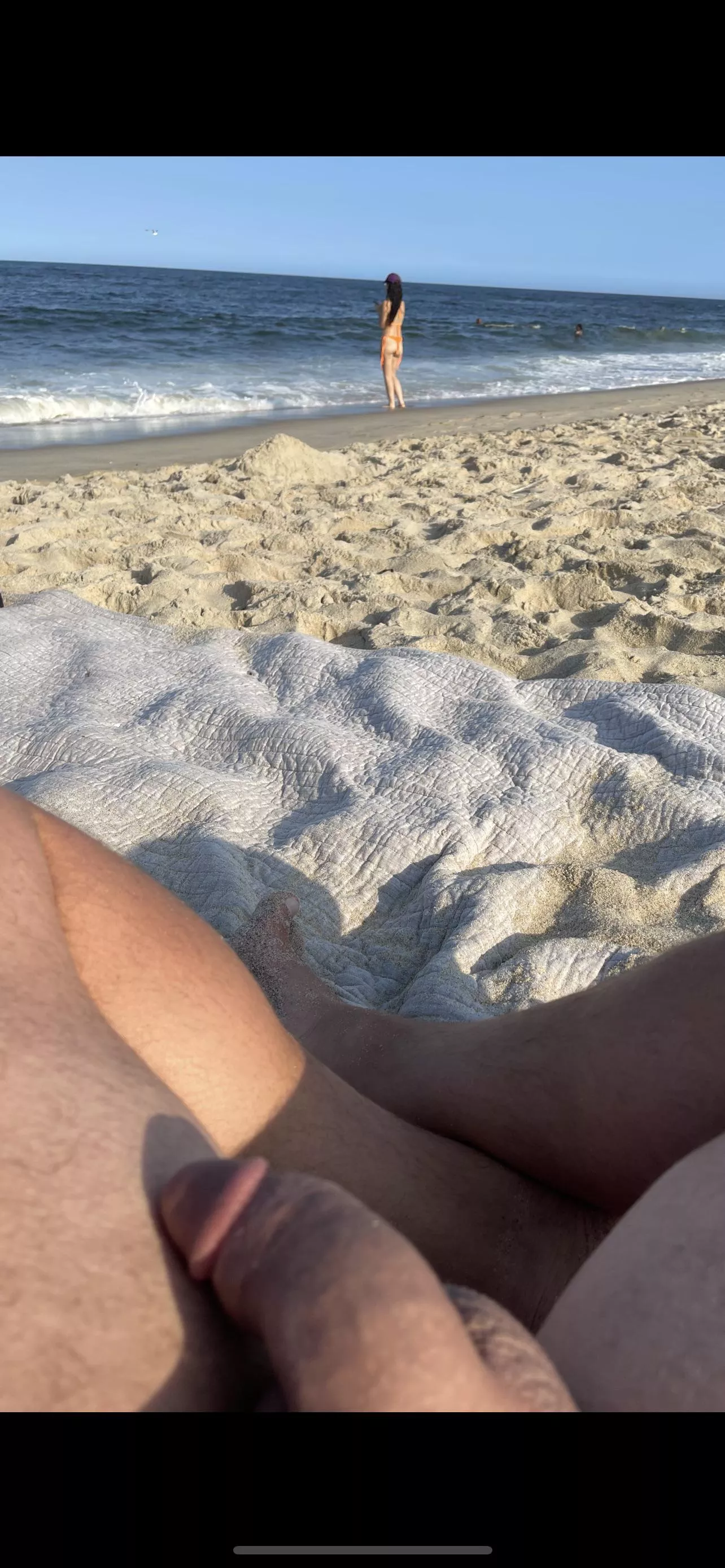 CFNM at the Beach posted by NudeAndLovingIt